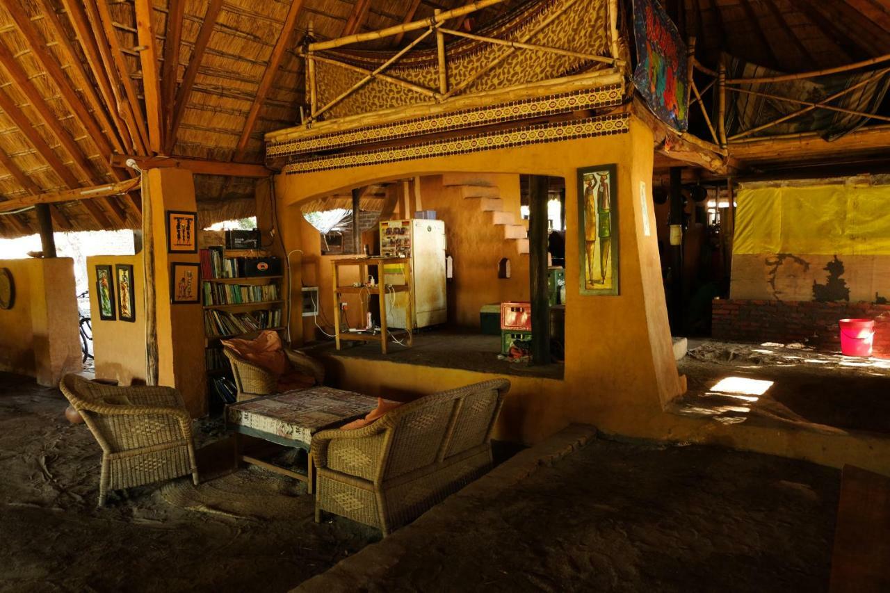 Mufasa Eco Lodge Monkey Bay Buitenkant foto