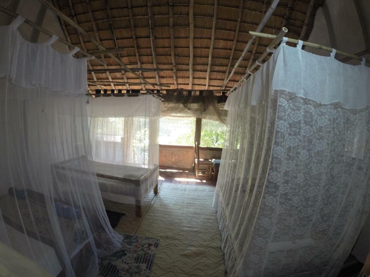 Mufasa Eco Lodge Monkey Bay Buitenkant foto